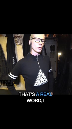 Wednesday 13 takes you into his bunk on the tour bus! #wednesday13 #tourbus #digitaltourbus