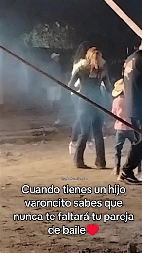 Aprende a Bailar Cumbia en Pareja con tu Hijo