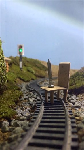 TRAIN VS CHAIR BLOCKADE 💥 🚂 🪑