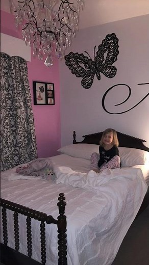 Butterfly Room Design - How to Paint a Butterfly Mural