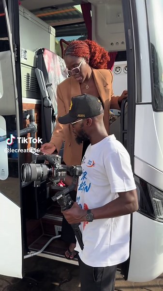 Lancement des 10 nouveaux bus STM