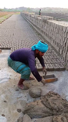 Amazing brick making by rectangular wooden box. #shorts #brick #brickmaking #brickwork #claybrick