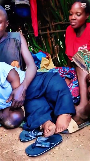 When Chaba_s lover falls asleep #globalculture #africanpeople #duet #bushmen #africantribe #afrosoca