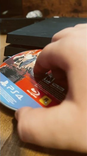 how to fix PS4 not taking discs ￼