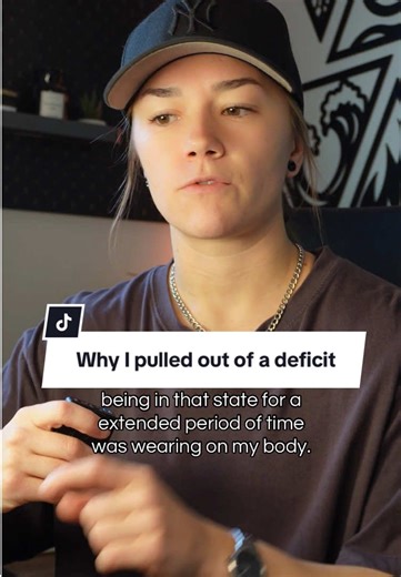 Self leadership is knowing when to listen when your body is showing signs it isn’t aligned with the actions. Deficits aren’t bad, they’re also not always easy.. You don’t drop out because it’s hard. But being even in a mild deficit when your body isn’t in a state to manage it? That will wear on your body IF your body isn’t in a state to be pushed. In my case… Bloating, water retention and unusually low energy levels were all consistent symptoms coming up, not just for a week or moment.. Pointing
