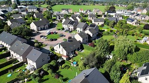 Décrochage d’onduleurs : Ores met en ligne une carte des zones critiques pour les panneaux photovoltaïques en Wallonie - RTBF Actus
