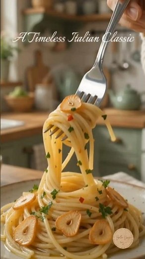 15-Minute Spaghetti Aglio e Olio 🍝 | Easy Italian Garlic & Olive Oil Pasta Recipe