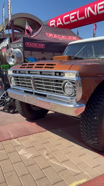 My favorite OBS from the expo #offroadexpo2025 #fyp #socal #viral #prerunner #california