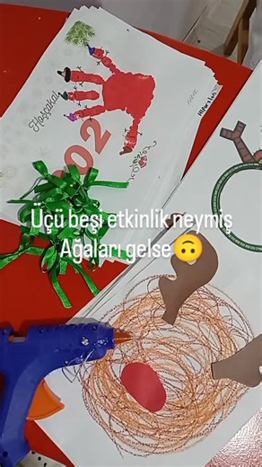 özlemin_tohumları on Instagram: "“3’ü 5’i etkinlik de neymiş?” dedik… Biz yine yaptık. Ağaları da gelsin diye ritmi açtık. Çocukluk ciddiye alınacak bir iştir. #okulöncesi #sanatvarburada #öğretmenhalleri #sınıfiçihayat özleminTohumları"