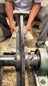 Splitting Large Tree Branches with a Powerful Electric Wood Log Splitter Machine