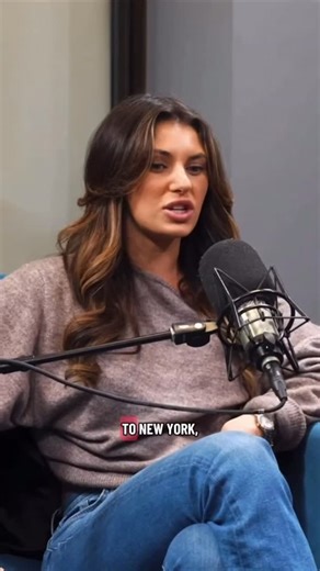 Zarah Kelleher on Instagram: "My first & last hinge date"