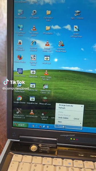 Windows XP Zune Theme Nostalgia for PC and Laptop