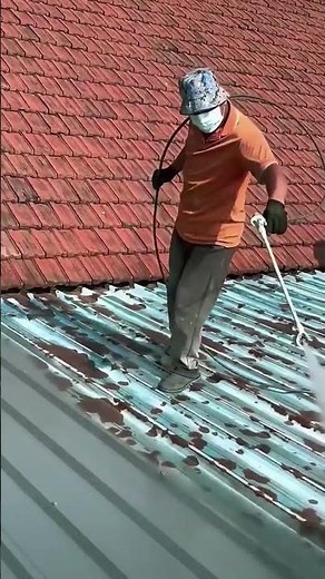 Repainting an Old Rusty Steel Roof with Spray Paint - Good tools and machinery make work easy