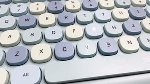 Typewriter Wireless Keyboard and Mouse Combo,2.4G Office 104 Keys Full-Sized Retro Punk Keyboard,Cute Red with Round Keycaps for Laptop PC Desktops (Red Mix)