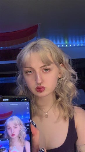 hello world #fyp #wlw #fem