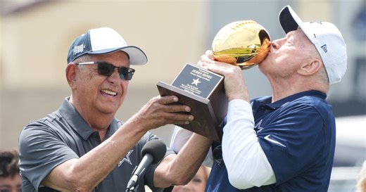 10 reasons the Cowboys will be a dumpster fire this season