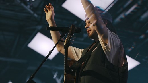 50 Best Worship Songs About End Times