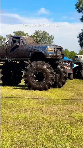 A Successful Day of Mud Bogging looks like This #offroad #mudbog #horsepower #mudslinging #shorts