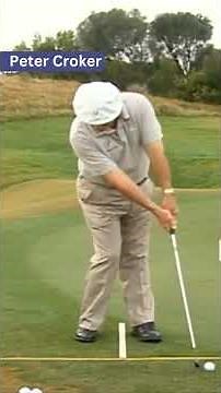 Better Chip Contact With One Drill 🏌️‍♂️ #golf #golftips #golfswing #chipping #golfcoach #bettergolf