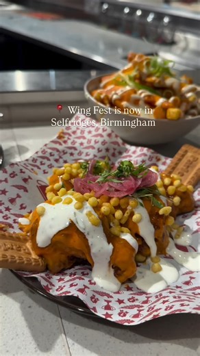 Iconic chicken wing festival @wingfestuk has opened a brand-new pop-up wing bar at @theofficialselfridges 🍗🔥 Tuck into High fan-favourites like Bombay Bad Boy and Honey Buffalo, alongside Wing Fest-approved flavours such as Smokey Bourbon BBQ, Maple Truffle Parmesan, Korean BBQ, and Honey, Ginger & Soy 😋 🎥@morethanacrumble #foodanddrink #birmingham #wingfest #chickenwings #selfridges | Secret Birmingham