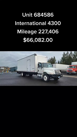 #boxtrucks #boxtrucklife #ryder #usedtruckcenter #truckdriversoftiktok #oregontrucking #international #international4300 #cumminsengine