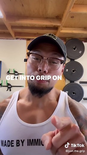 How to Get Rid of Baker's Cyst with Just the Grip