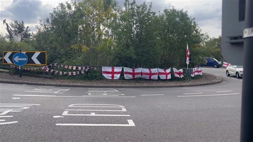 94K views · 5.4K reactions | West Midlands town is dubbed Britain's 'flag capital' as giant Union Jack sparks bitter row A 40ft Union Jack draped on a West Midlands statue ignites division between far-right and left groups, leading to a heated debate over flags. Read more: https://shorturl.at/5F5b4 | BirminghamWorld | Facebook