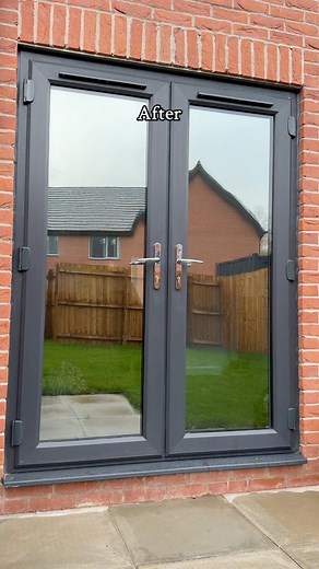 If you’re anywhere in the UK and you have our Sterling Window Film installed by us or apply it yourself, you will gain: 👀 Daytime privacy 🕶️ Anti sun glare ☀️ Anti sun fading 🌡️ Temperature moderation ALL year round 🛡️ 99% UV protection 💷 Saving money on energy bills ⚔️ An additional layer of security Message us for more information! #windowtint #windowfilm | Solar Control