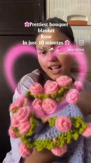 Learn how to make a beautiful crochet rose with this easy, perfect for beginner #CrochetRose