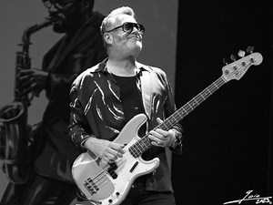 Aongus Ralston | Jazz Bass – Biography, Albums & More | All About Jazz