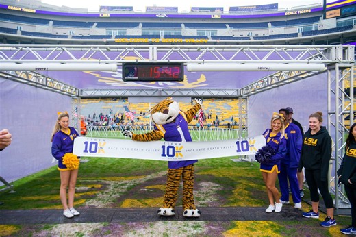 Tiger 10K let’s LSU fans 'Finish at the 50' inside Tiger Stadium
