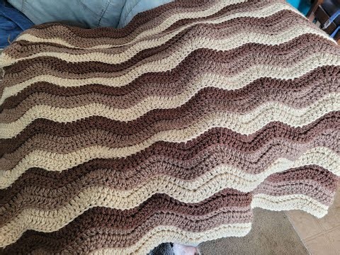 Easy Wave Crochet Blanket - Coffee Lovers One Row Repeat
