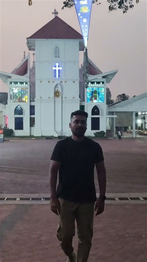 കേരളത്തിലെ പ്രശസ്തമായ (St. Mary's Jacobite Cathedral) അഥവാ മണർകാട് പള്ളി💜#travel #kottayam