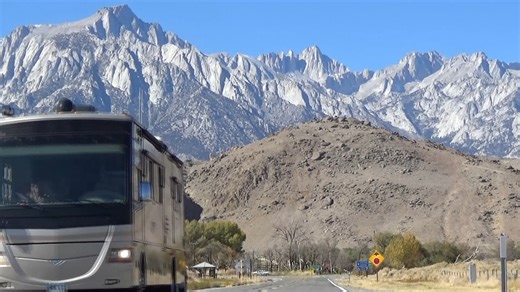 24K views · 1K reactions | Lone Pine California  11/6/25 11am | The Gateway to Mt. Whitney | Facebook