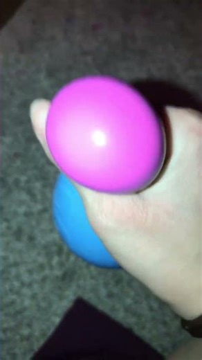 Come look at my color changing NEE DOH 🥲