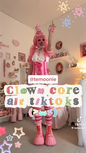 clowncore #clowncore #clownmakeup #alt #alternative #grunge #emo #gothic