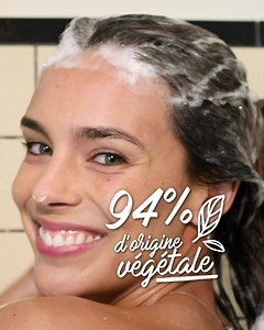 Découvrez les shampooings solides Garnier Ultra Doux : Marine Lorphelin vous montre comment les utiliser. | Garnier