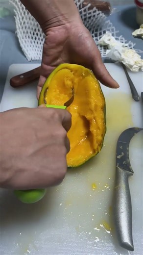 Mango Flesh Extraction Process #shorts #fruit #food