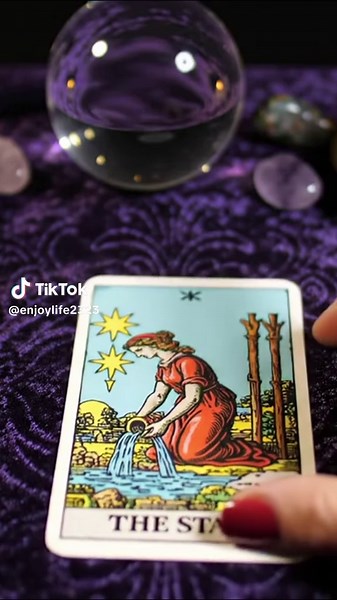 Understanding Tarot Reading: A Guide to Kartenlegen