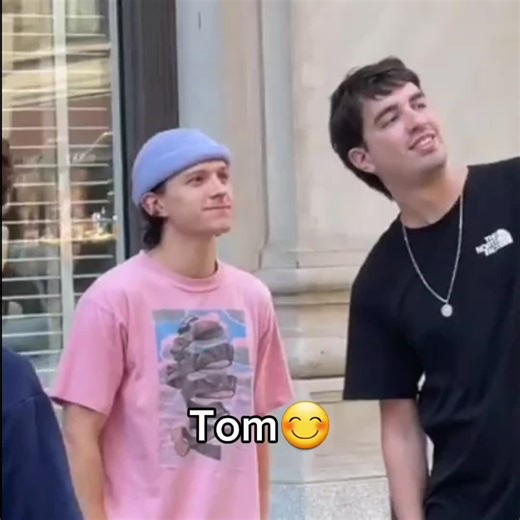 Tobey Maguire vs Tom Holland vs Andrew Garfield Paparazzi Drama