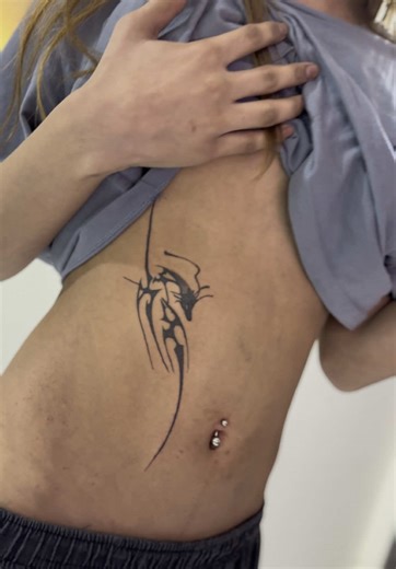 Expert Mehndi Designs at Hassan Mehndi Parlour