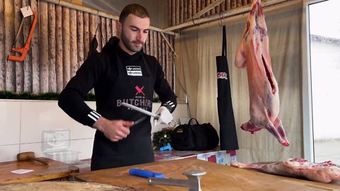 Unique Way of Cutting LAMB for an Unusual and Delicious MEATLOAF