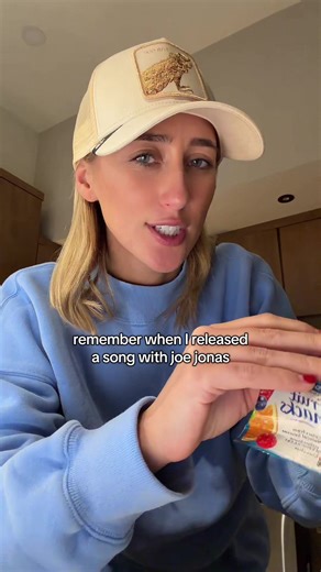 can’t open this damn fruit snack | joejonas