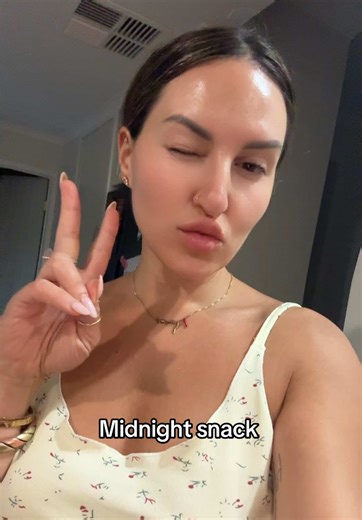 Delicious Midnight Snack Ideas for Late Night Cravings