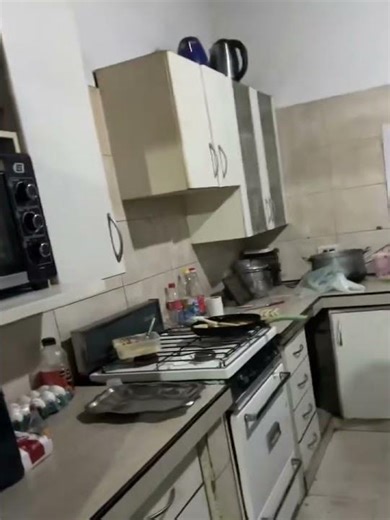 Exploding churros caught on video in Buenos Aires, Argentina