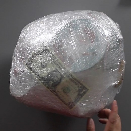 20K views · 70 reactions | This Christmas ball game is so fun and easy—perfect for holiday laughs! | The Crafty Blog Stalker | Facebook