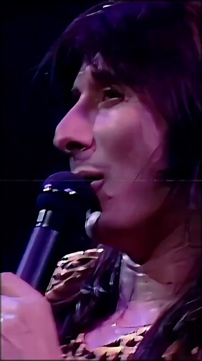 Don’t Stop Believin - Journey #journey #dontstopbelieving #1980lovesongs #flashback