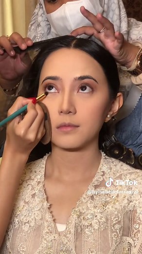 Makeup Pengantin Super Natural ala Maudy Ayunda, Putri Marino, dan Pevita Pearce