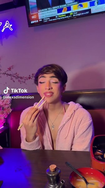 Alex Dimension (@alexsdimension)’s videos with original sound - ★