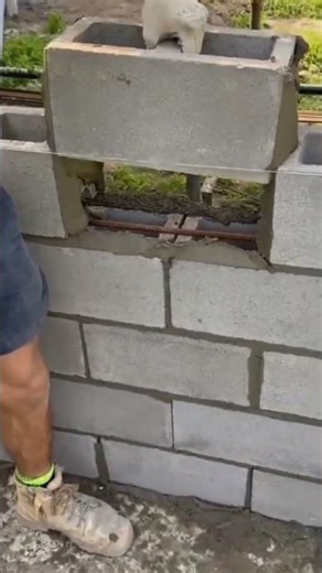 Great trick for installing hebel walls using simple tools, super fast and sturdy #shorts